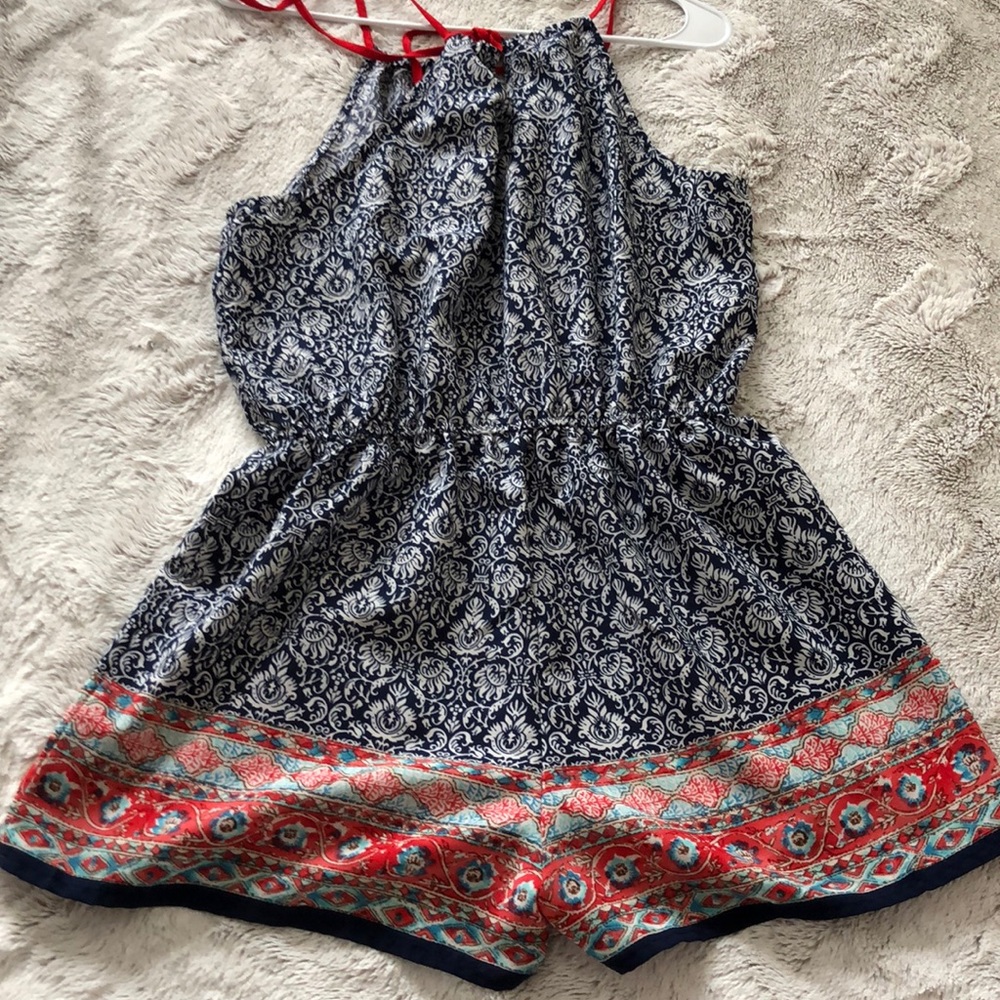 Romper - Picture 2 of 3